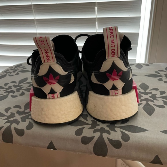 ADIDAS - Picture 8 of 8